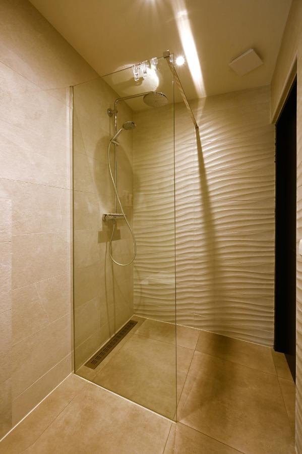 Zen-Bungalow No 1 Met Sauna En Hottub Rheezerveen Eksteriør billede