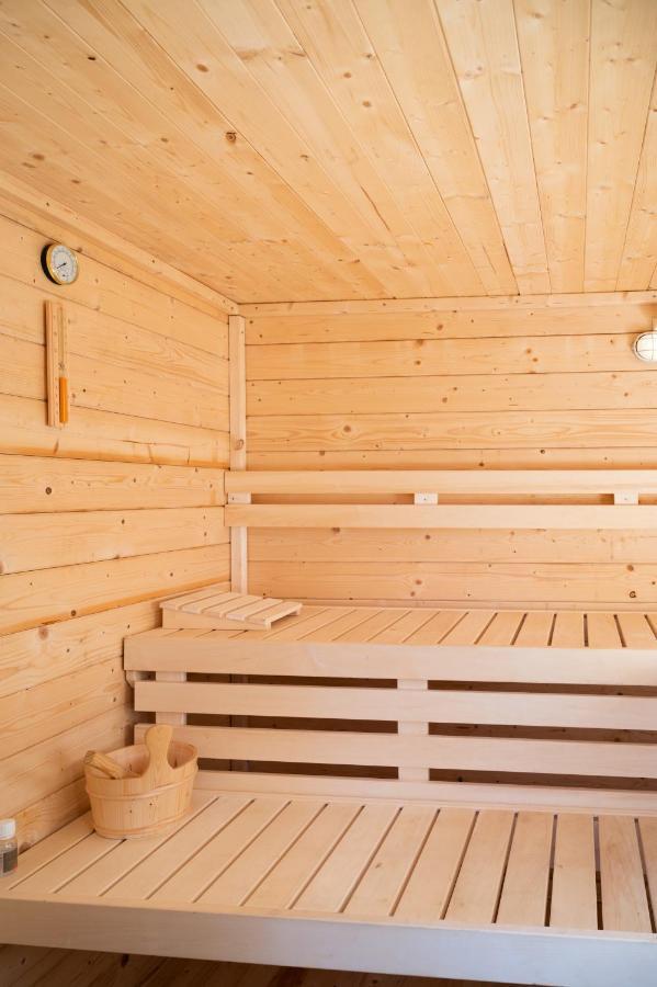 Zen-Bungalow No 1 Met Sauna En Hottub Rheezerveen Eksteriør billede