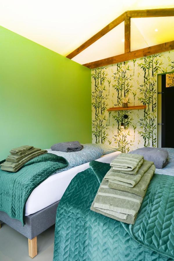 Zen-Bungalow No 1 Met Sauna En Hottub Rheezerveen Eksteriør billede